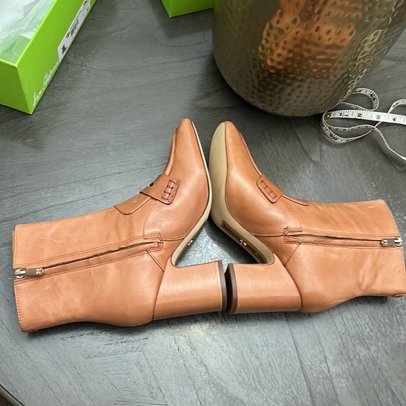 SAM EDELMAN FENNA ANKLE BOOTIE - Picture 6 of 14